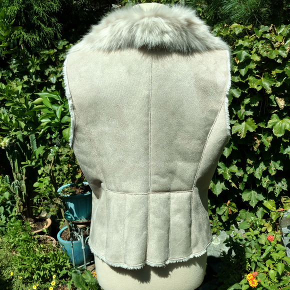 NIC+ZOE cream faux shearling/fur vest - Picture 7 of 8